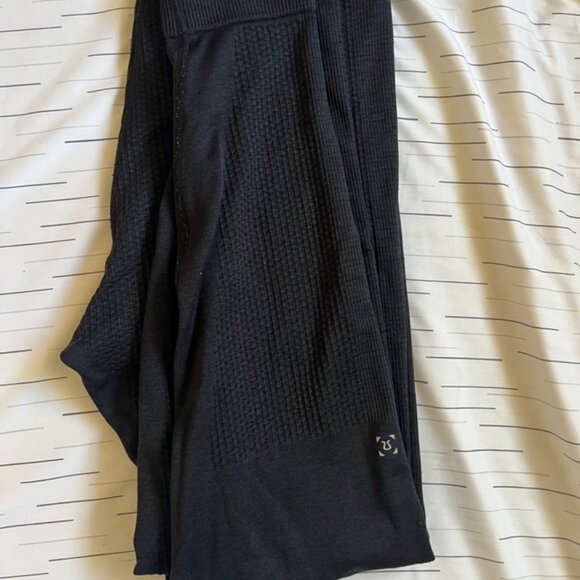 Lululemon Men waffle Jogger Black (size: S) - Picture 1 of 5